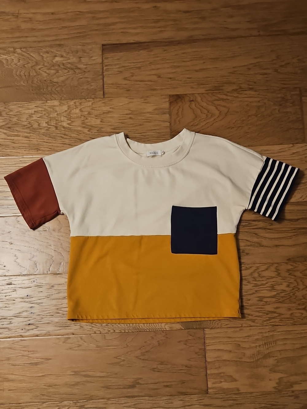 ROOLEE Colorblock Boxy Sweatshirt Pocket Tee Size Medium Cream Yellow Red Navy